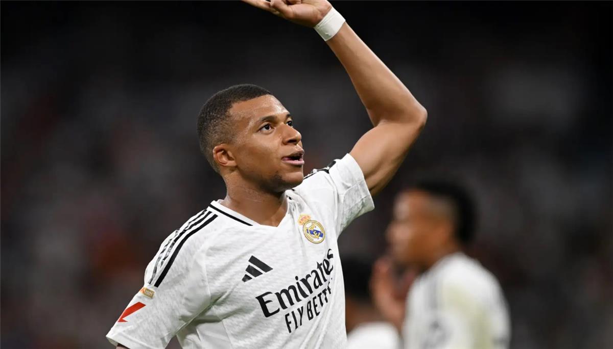 صدمة مبابي: مفاجأة مبابي بقرار ريال مدريد حول كوناتي وتراجعه عن ضم نجم ليفربول