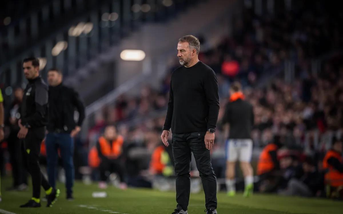 لقطة مؤثرة: حالة هانز فليك المقلقة بعد مباراة برشلونة وألافيس تثير عاصفة من التكهنات