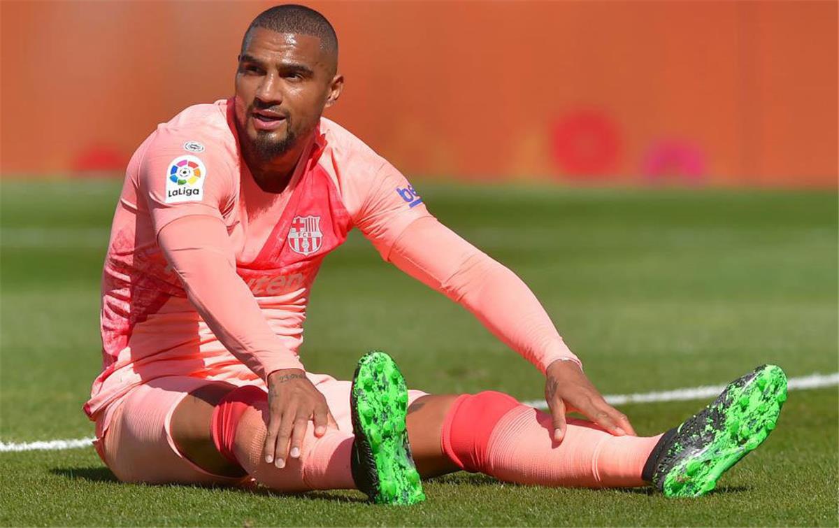 شهادة بواتينج الصادمة: كيف كان تأثير ليونيل ميسي على انتقالات برشلونة حاسماً؟