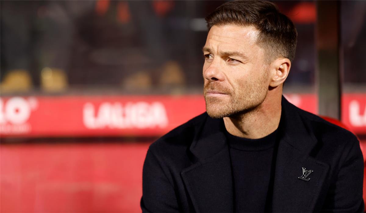 تشابي ألونسو يفتح النار: جدل الفار في تصريحات تشابي ألونسو يثير التساؤلات حول نزاهة التحكيم