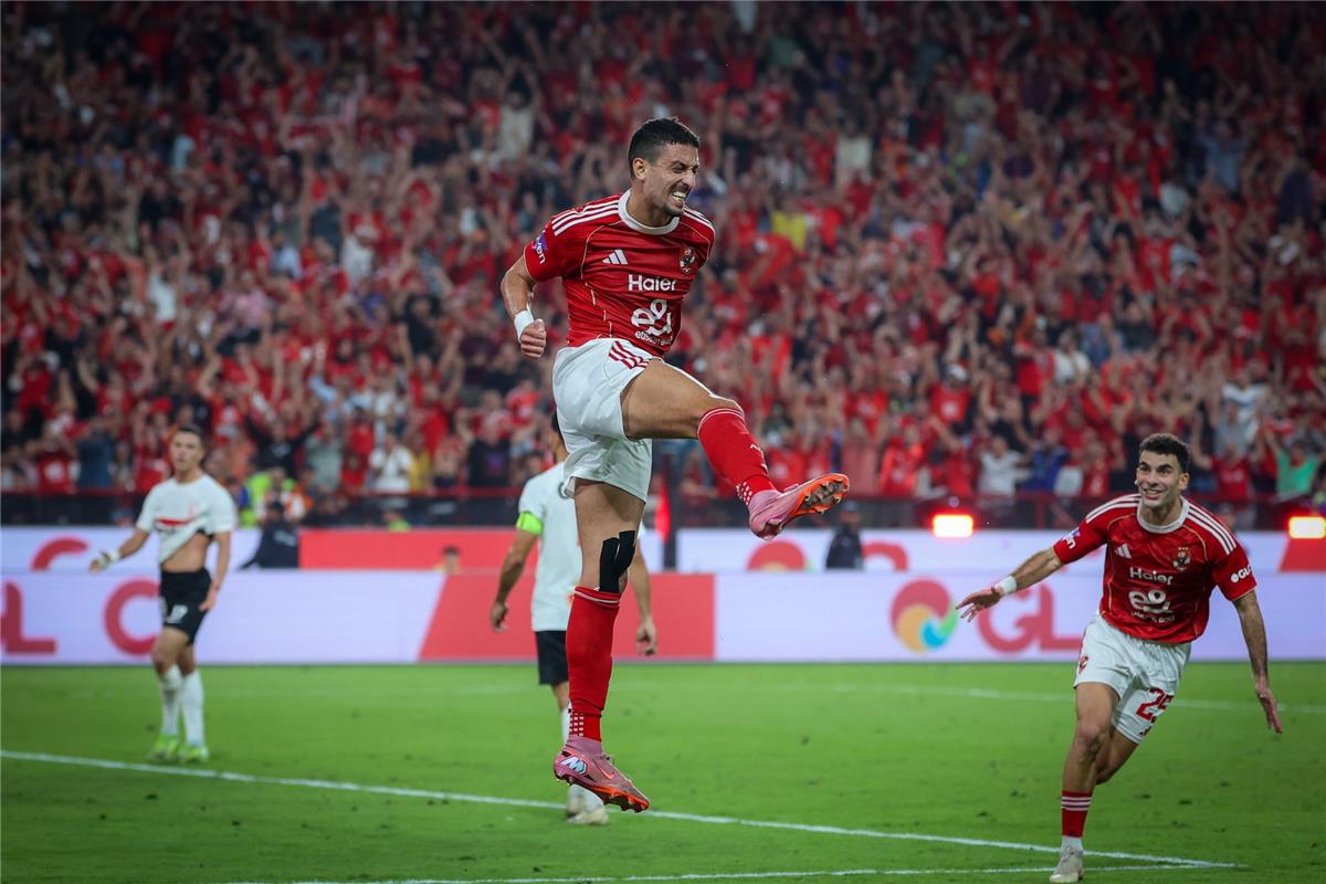 تحليل حصري: رؤية طاهر محمد لعقلية زيزو الاحترافية وطموح الأهلي الأفريقي نحو اللقب القاري