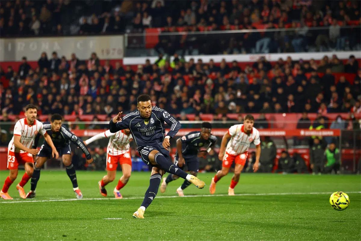 صرخة الماركا: هل يتجه ريال مدريد نحو طريق مسدود؟ انتقادات الصحافة الإسبانية لأداء ريال مدريد ضد جيرونا تتصاعد