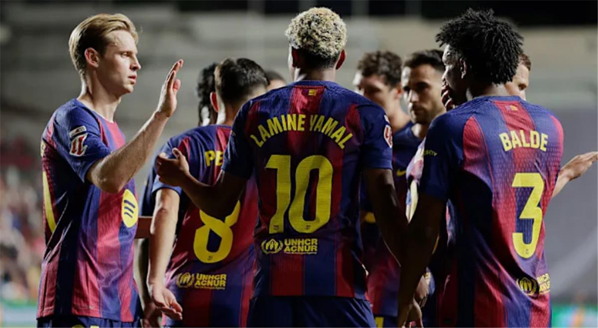 قمة الليغا تشتعل: إعلان التشكيلة الرسمية لبرشلونة ضد أتلتيكو مدريد