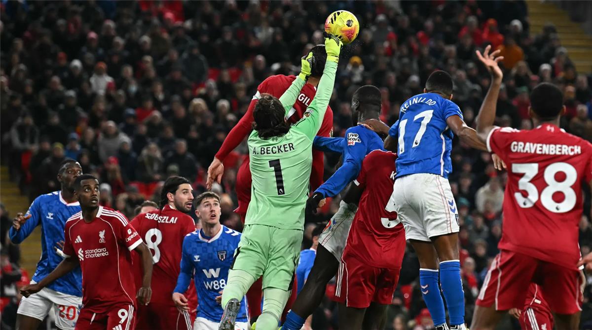 فلوريان فيرتز يتصدر المشهد: نجم ليفربول يحصد جائزة رجل مباراة سندرلاند