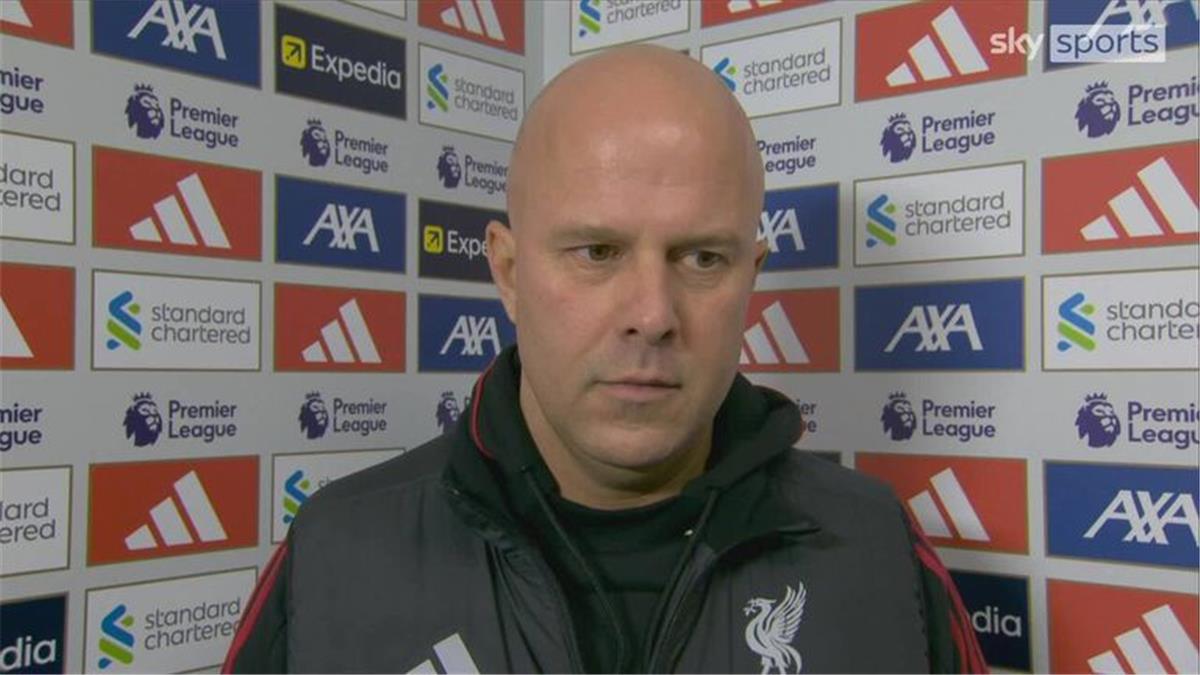 سلوت يفتح قلبه: أزمة تهديف ليفربول تحت قيادة سلوت وتوضيحات حول دور محمد صلاح