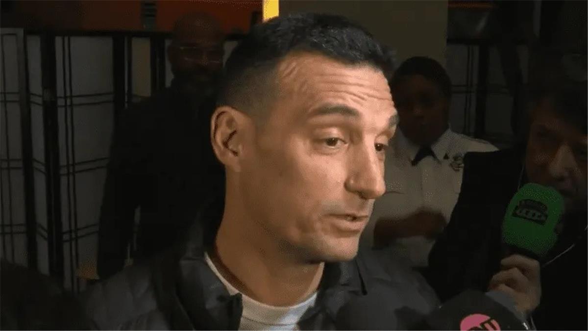 سكالوني يوضح موقف الأرجنتين من مشاركة ميسي في كأس العالم 2026: قرار اللاعب أولاً