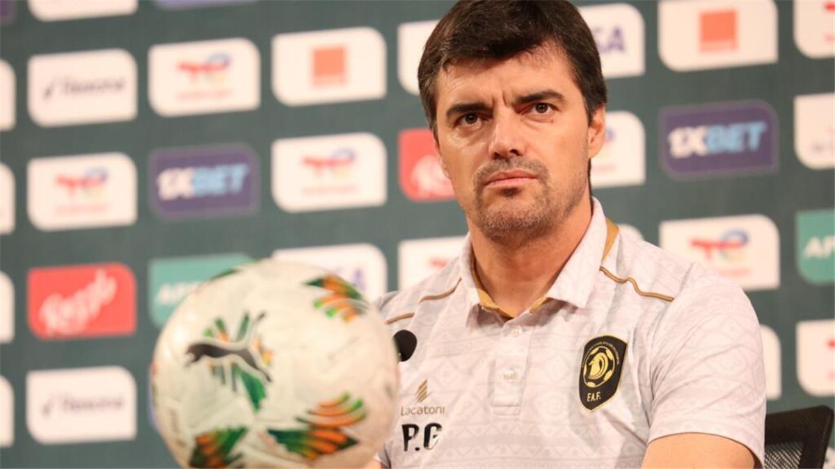 بيدرو جونسالفيش يكشف تفاصيل مثيرة: تحليل حظوظ مصر في أمم إفريقيا 2025 ومفاجآت المجموعة!