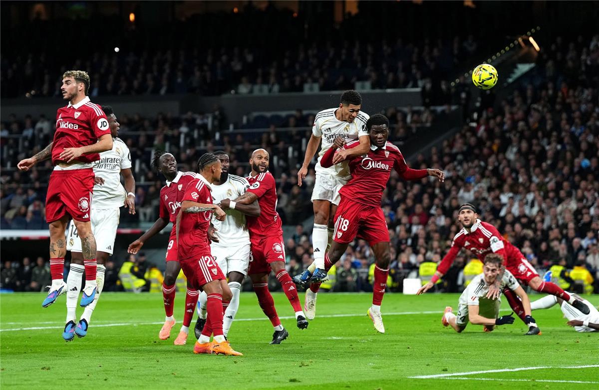 فينيسيوس جونيور يشعل الأجواء: رد فعل صادم يثير تساؤلات حول مستقبله مع ريال مدريد