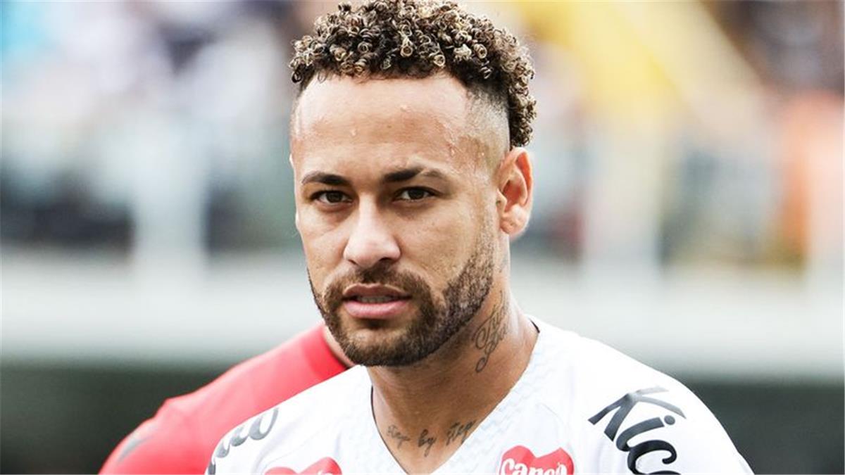 نيمار يُشعل الترقب: وعدٌ جريء لأنشيلوتي والبرازيل بلقب كأس العالم 2026