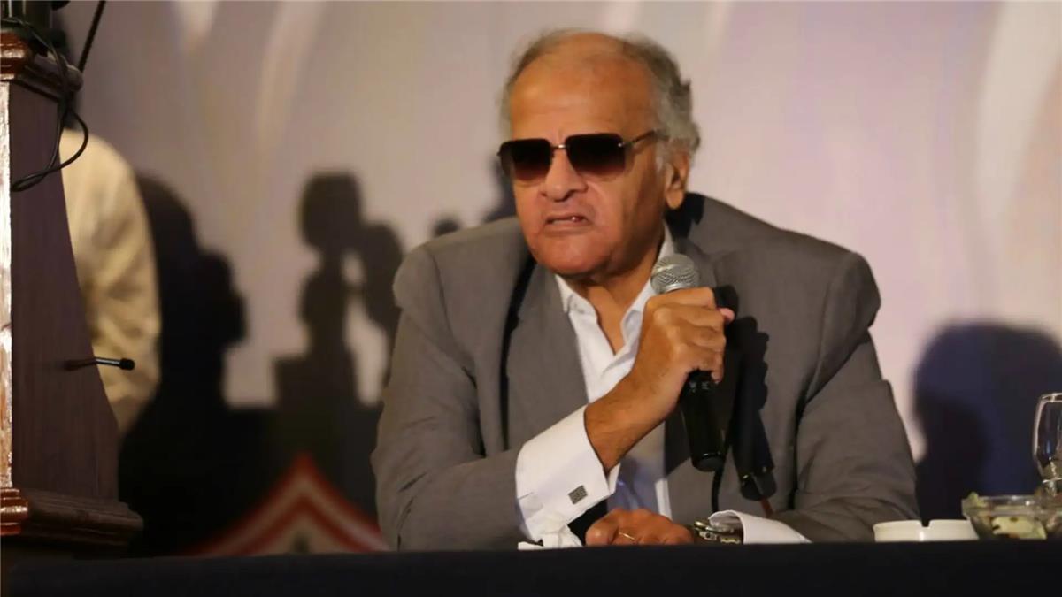 نادي الزمالك في مهب الريح: هل يجد ممدوح عباس حلولاً جذرية لأزمته؟