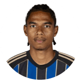 لاعب: ستنغس