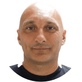 لاعب: بانتالوني