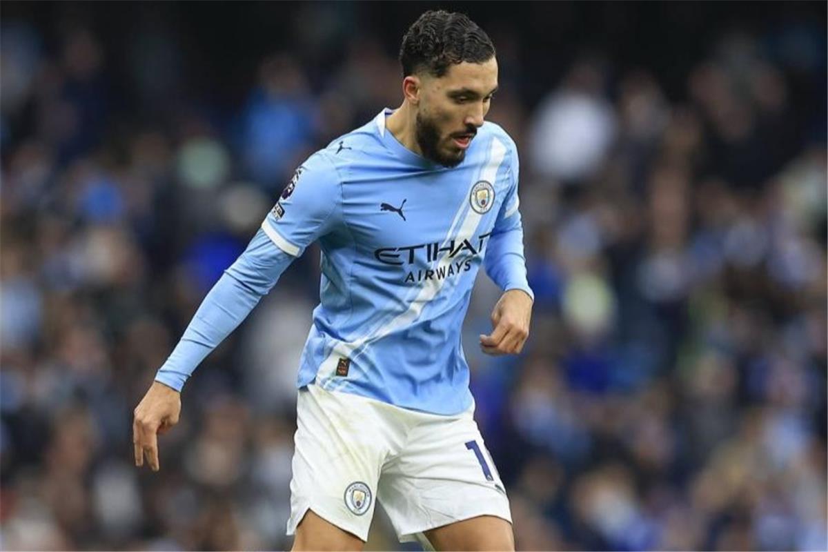 ريان شرقي يكشف المرجع الأبدي: رؤية ريان شرقي لأسلوب بيب جوارديولا الكروي