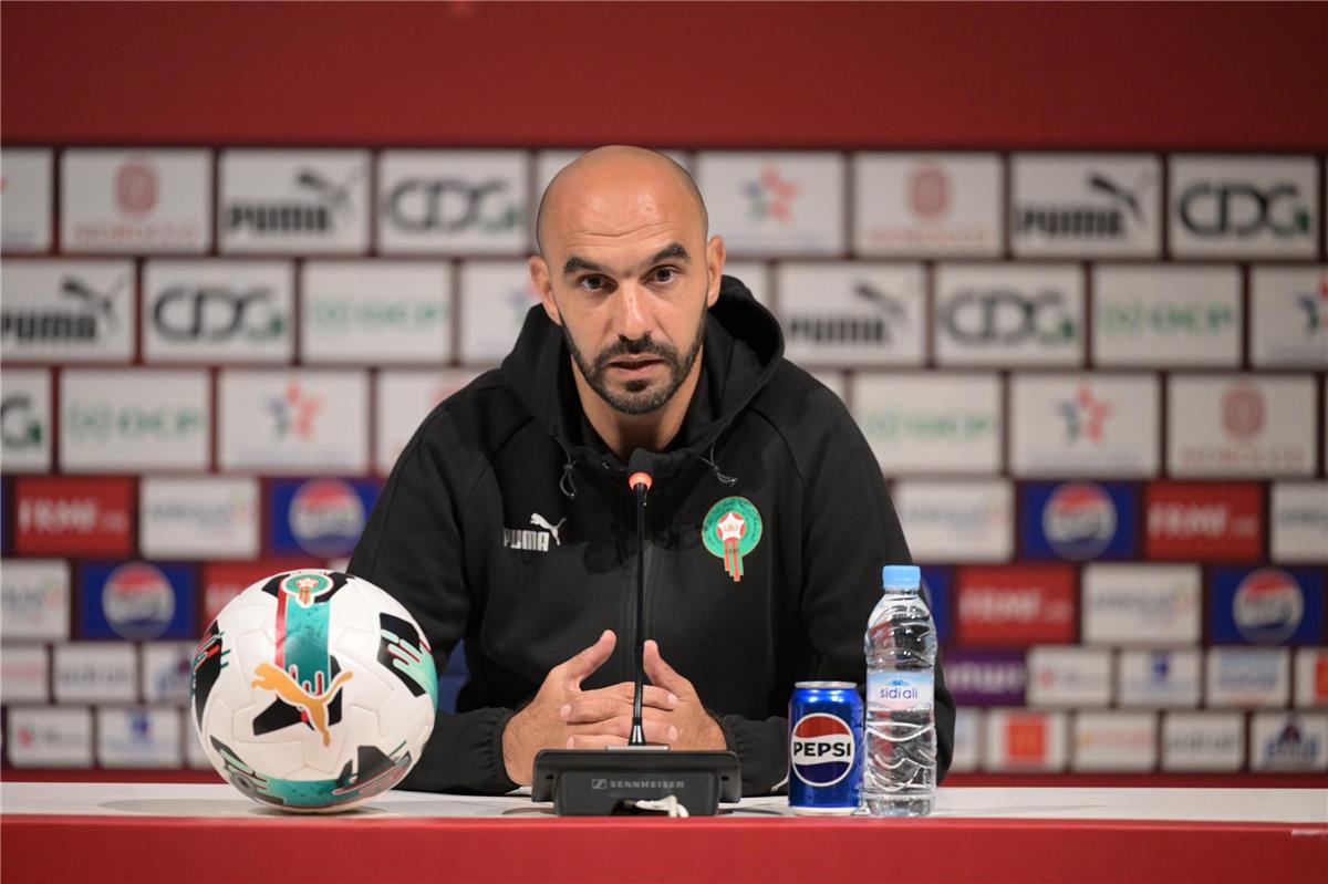 الركراكي يحدد خارطة طريق أسود الأطلس: تقييم أداء منتخب المغرب بعد مباراة تنزانيا والطموح نحو الأفضل في الكان