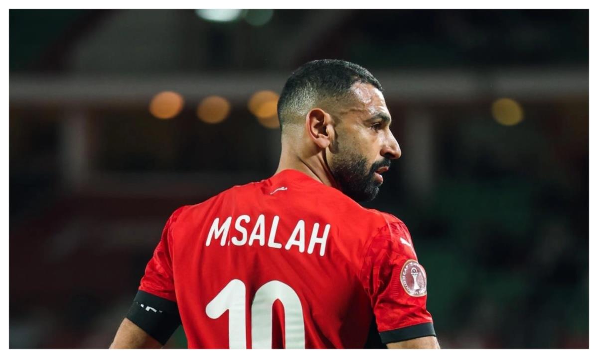 مايكل أوين يتوقع مفاجأة: كيف سيغير **تأثير عودة محمد صلاح على ليفربول** المشهد؟