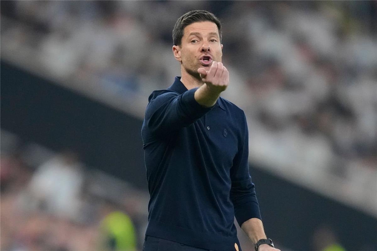 جوتي يُحلل أسباب إقالة تشابي ألونسو المفاجئة من ريال مدريد ويُشيد بأربيلوا