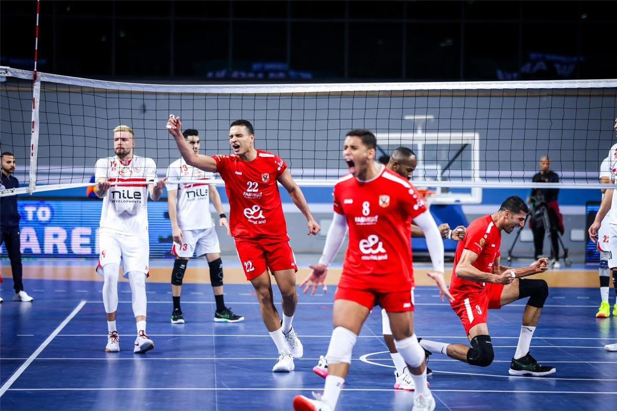 دليل شامل لـ مواعيد مباريات اليوم الإثنين 19-1-2026: قمم كروية أوروبية ومواجهة الأهلي والزمالك في الطائرة!