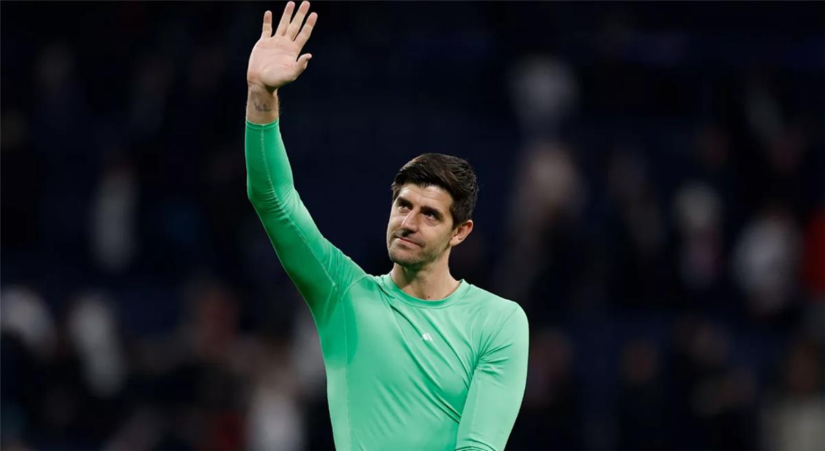 كورتوا يفسر رد فعل جماهير ريال مدريد ويعترف بأخطاء الفريق: ‘طبيعي’