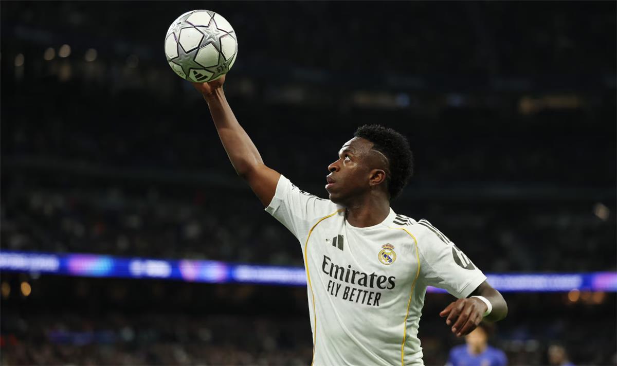 زيارة وكيل فينيسيوس تشعل ملف تجديد عقد فينيسيوس جونيور مع ريال مدريد