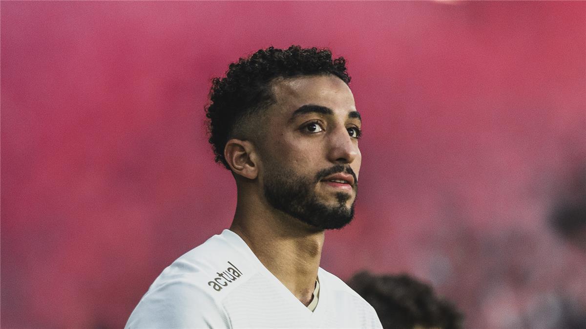 نيس يكثف جهود تأهيل محمد عبد المنعم للعودة للملاعب قبل مواجهة نانت الحاسمة