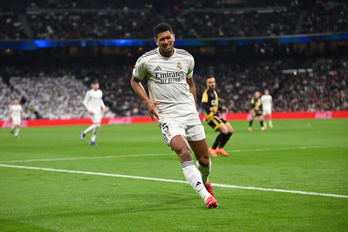 تأكيد صدمة الميرنجي: الكشف عن مدة غياب بيلينجهام عن ريال مدريد وتأثيرها على السباق المحلي والأوروبي