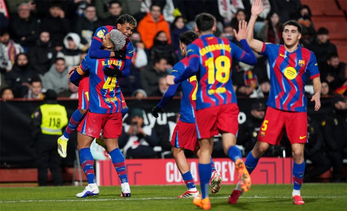 موقعة الكبار: الكشف عن تشكيل برشلونة المتوقع لمواجهة أتلتيكو مدريد في ذهاب كأس الملك