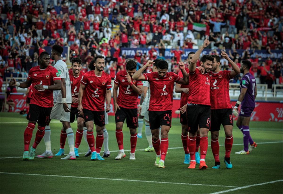 ترقب إفريقي: القنوات الناقلة لمواجهة الأهلي والجيش الملكي الحاسمة في الأبطال