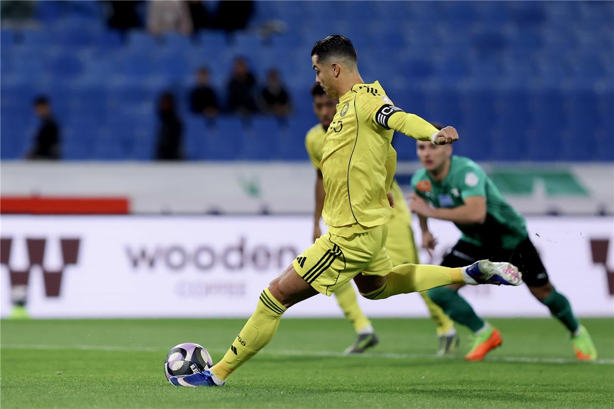 تحديث حصري: النصر يكشف عن تفاصيل إصابة كريستيانو رونالدو في النصر وبرنامج التأهيل العاجل