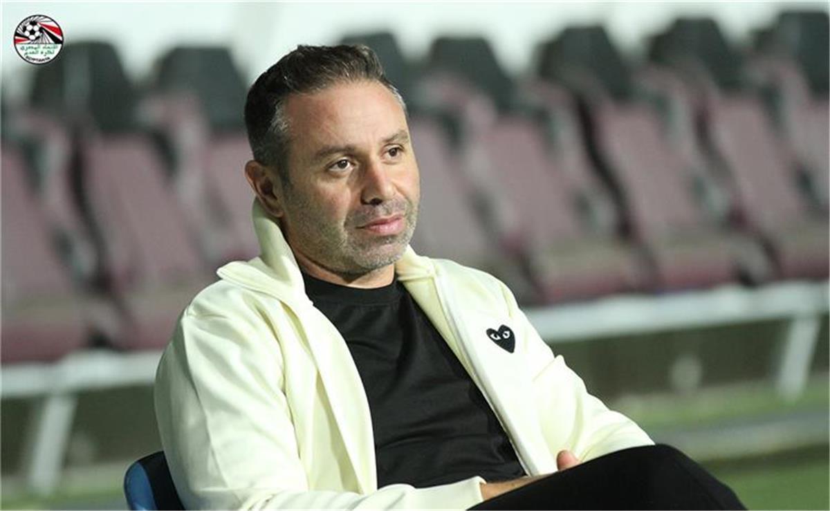 حازم إمام يكشف الستار عن حقيقة طلب الزمالك حكام أجانب في مباريات الدوري