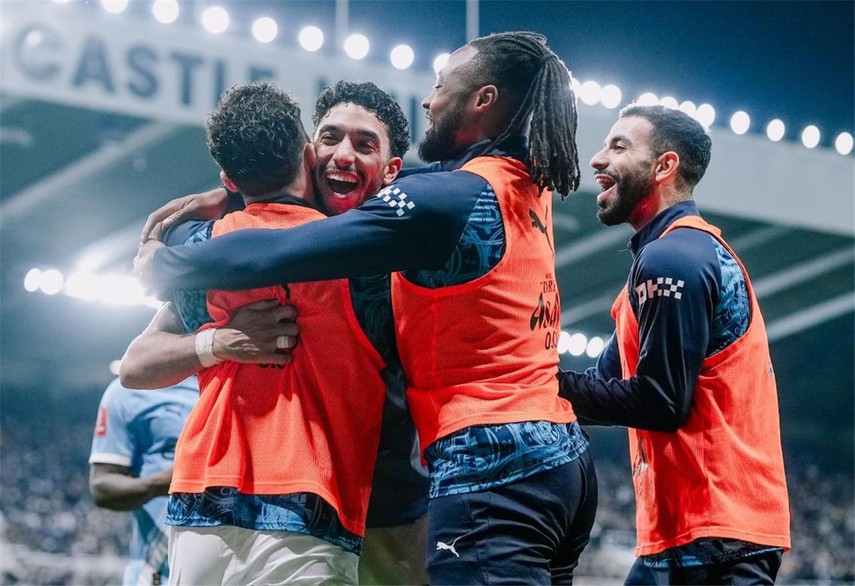 جوارديولا يكشف النقاب: إليكم تشكيلة مانشستر سيتي لمواجهة ريال مدريد الحاسمة بدوري الأبطال