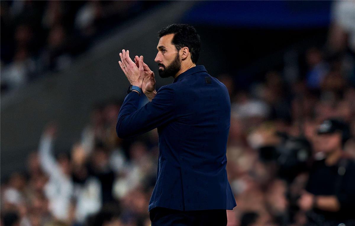 أربيلوا يكشف خبايا الانتصار الساحق على السيتي: تحليل معمق لـ **تصريحات أربيلوا بعد فوز ريال مدريد على مانشستر سيتي**