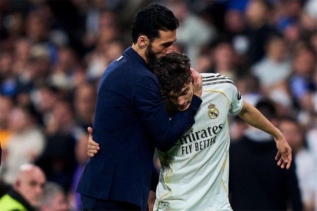 تياجو بيتارتش يكشف السر: حلم عظيم وعناق أربيلوا يؤجج الطموح بعد ملحمة السيتي