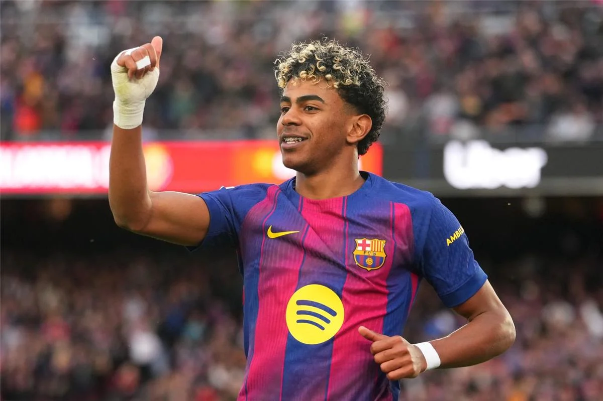 مصير النجوم: آخر تحديثات لامين يامال وإريك جارسيا لمباراة برشلونة وإشبيلية الحاسمة