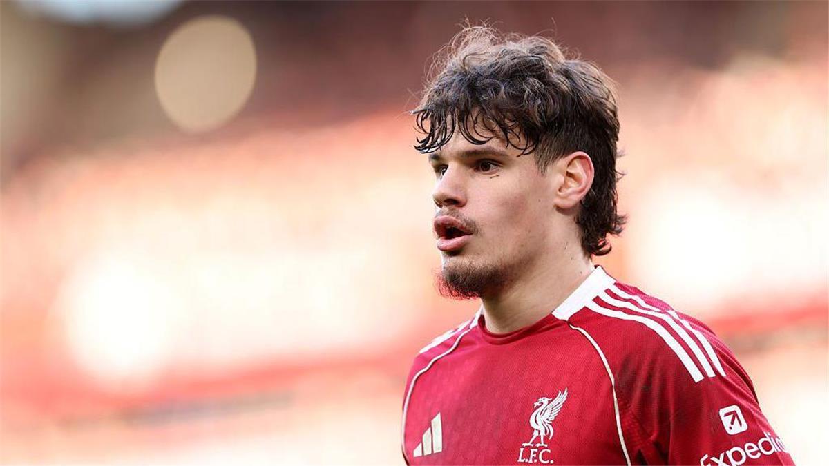 تحليل معمق لتألق كيركيز: كيف شكل أداء ميلوس كيركيز مع ليفربول في دوري الأبطال مفتاح التأهل؟