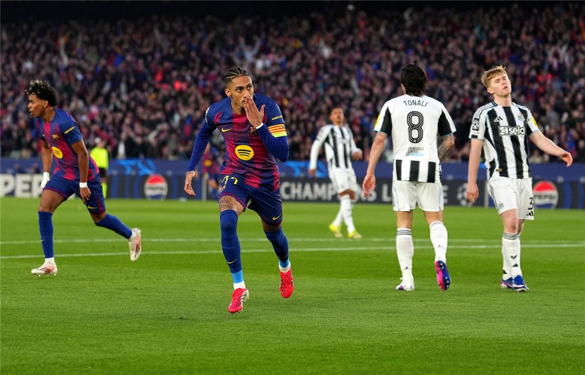 رافينها يحلم بصدامات نارية: أمنيات رافينها لنهائي دوري الأبطال وكأس العالم تكشف طموحات النجم البرازيلي