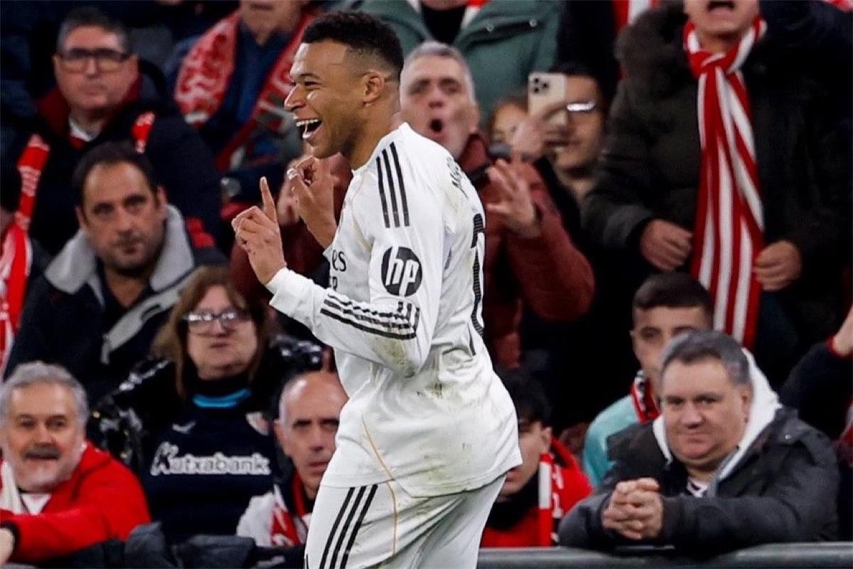 تحدي أربيلوا مع مبابي في ريال مدريد: هل يعود النجم الفرنسي لقيادة الملكي نحو التوازن في الديربي؟