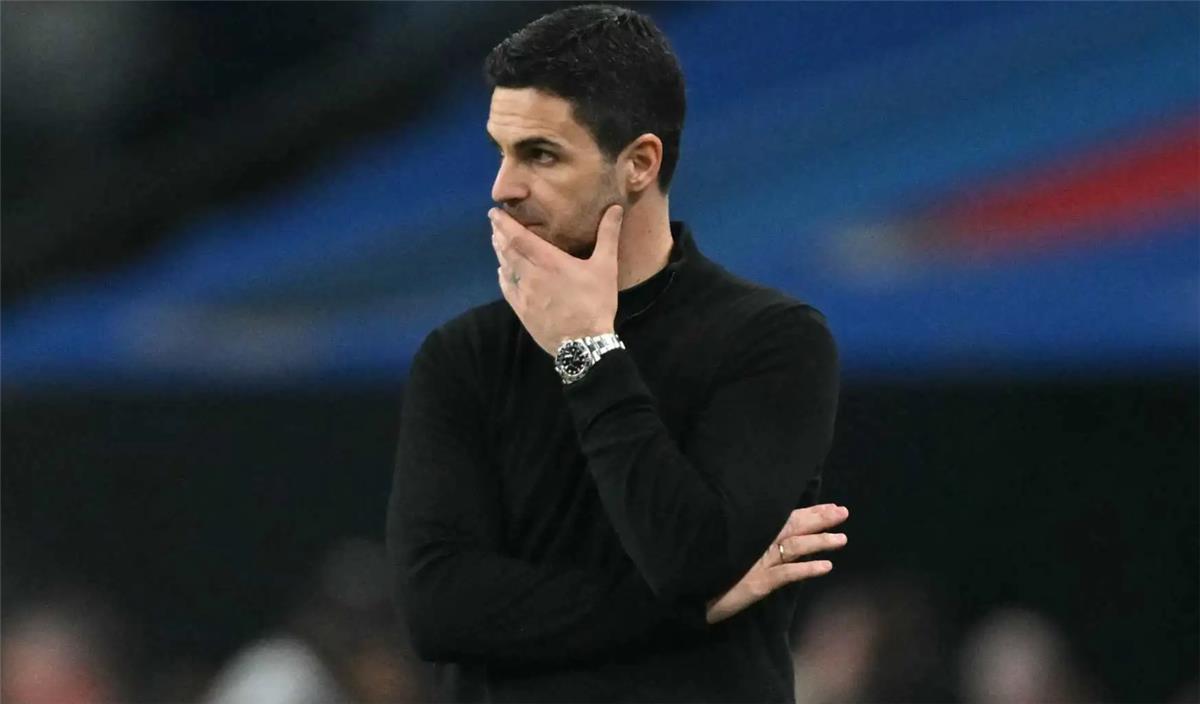 روح رياضية تُذهل الجميع: تحليل عميق لـ تصرف أرتيتا بعد تتويج مانشستر سيتي بكأس كاراباو