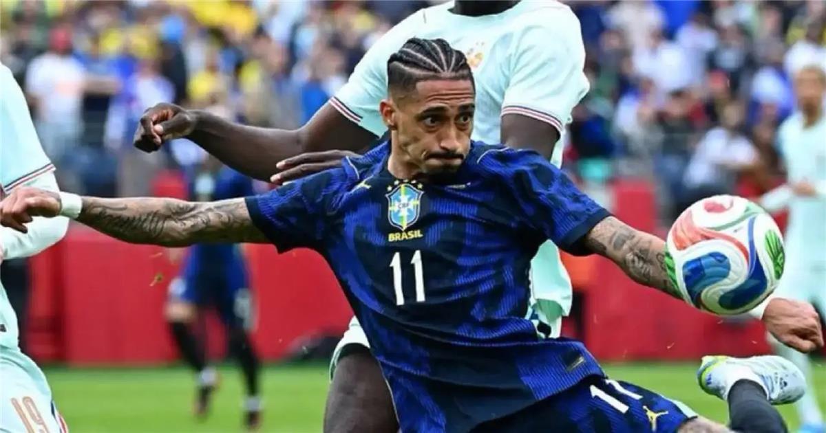 قلق متصاعد في كتالونيا: تداعيات إصابة رافينها على برشلونة وموسم الفريق