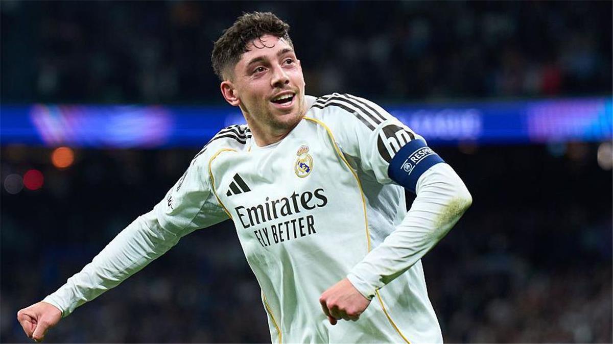 فيديريكو فالفيردي: بين مركزه المفضل وأبعاد تألقه الأخير مع ريال مدريد