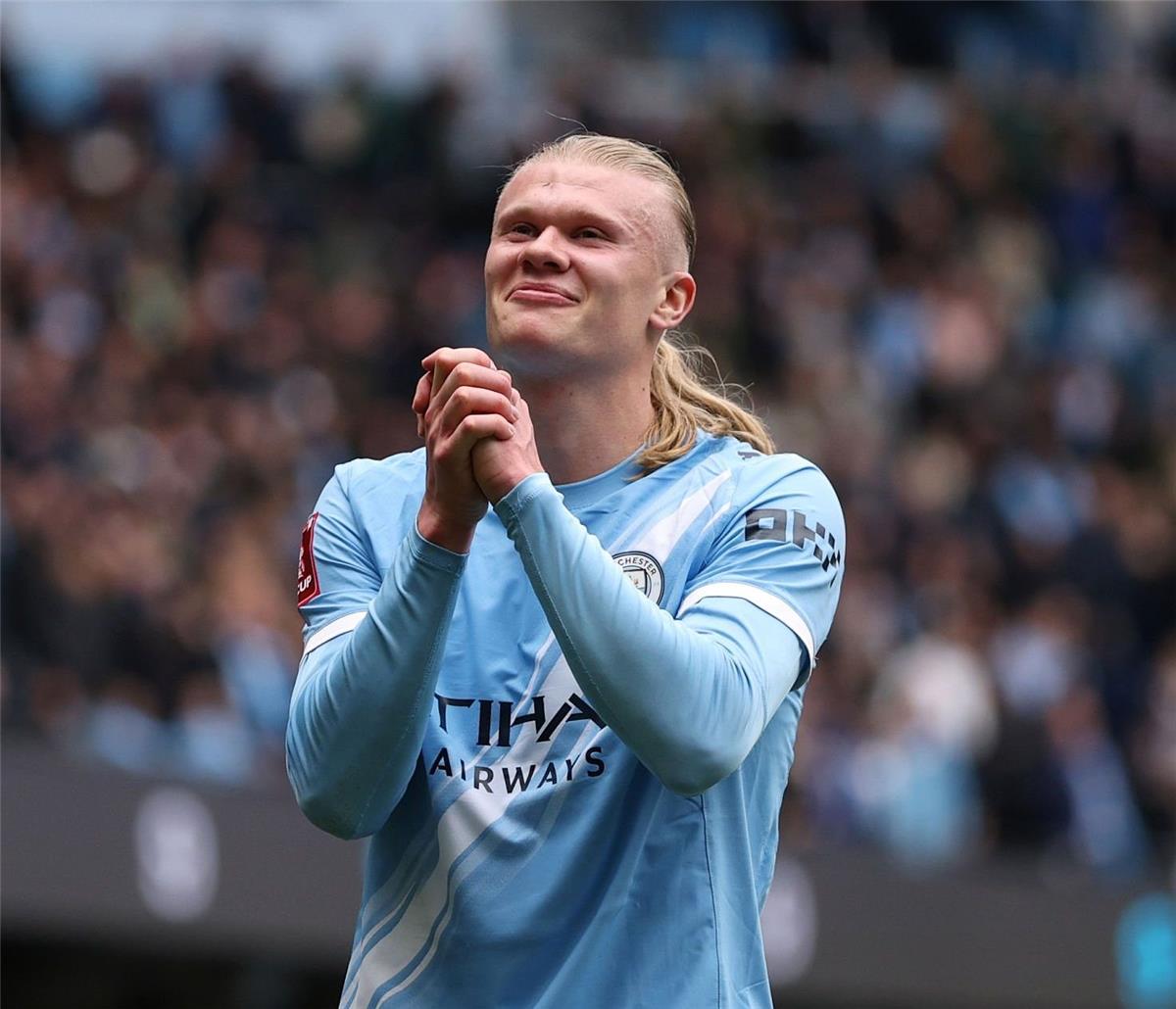 هالاند يسطر التاريخ: هاتريك رابع يقود مانشستر سيتي لاكتساح ليفربول في كأس الاتحاد