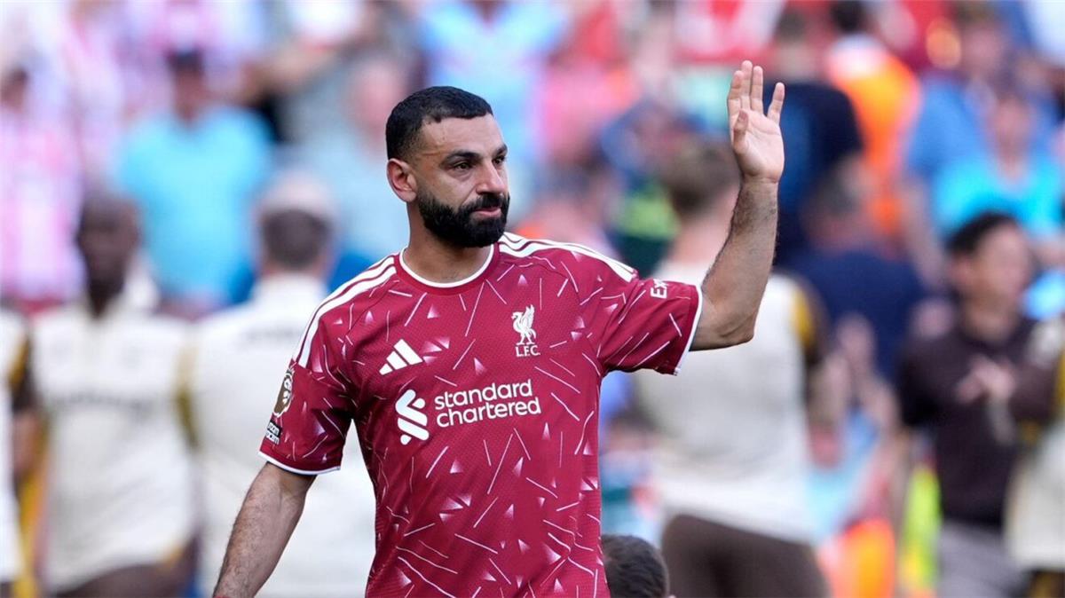 يوفنتوس يخطط لاستخدام ورقة ليفربول للفوز بصفقة محمد صلاح